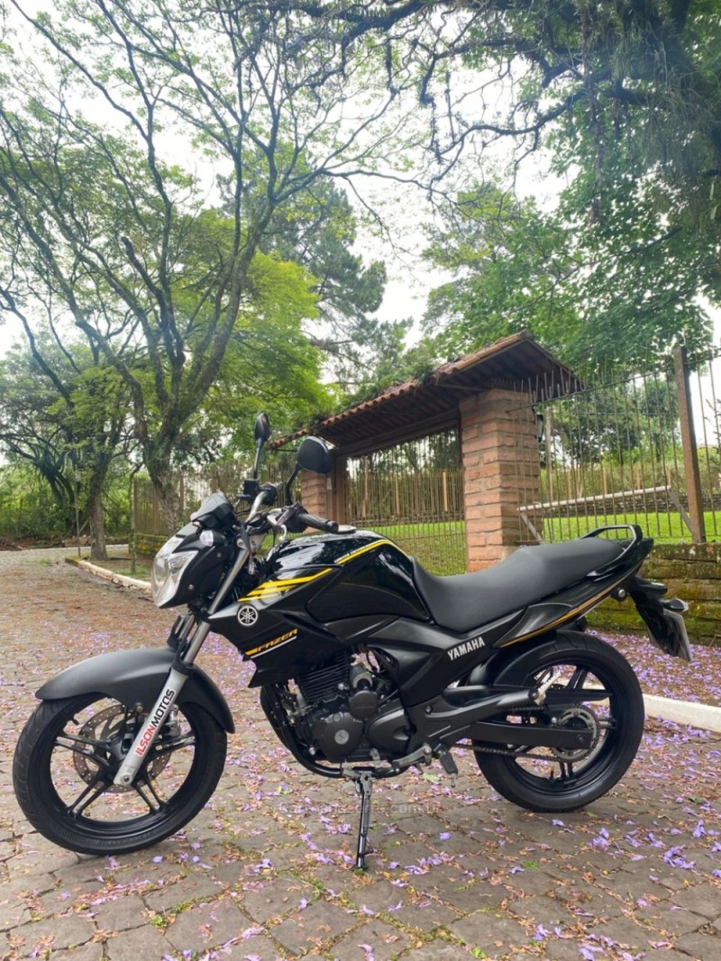 FAZER YS 250 - 2014 - LAJEADO