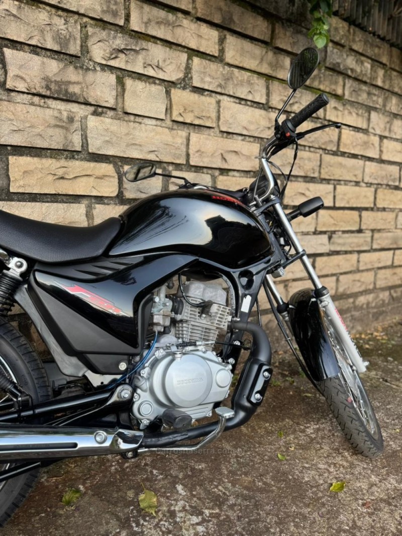 CG 125 FAN ES - 2010 - LAJEADO