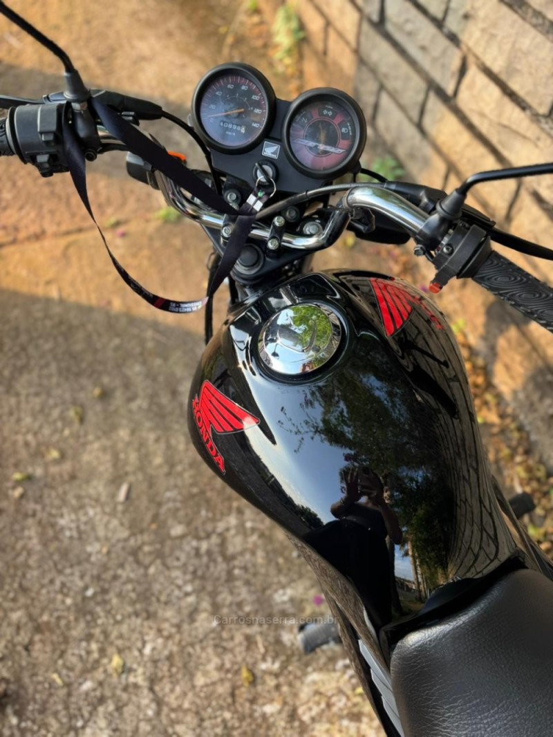 CG 125 FAN ES - 2010 - LAJEADO