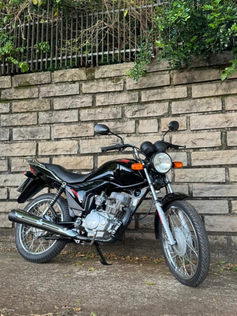 CG 125 FAN ES - 2010 - LAJEADO