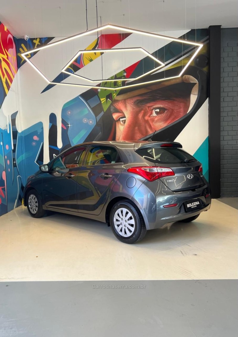 HB20 1.6 COMFORT 16V FLEX 4P MANUAL - 2013 - NOVO HAMBURGO