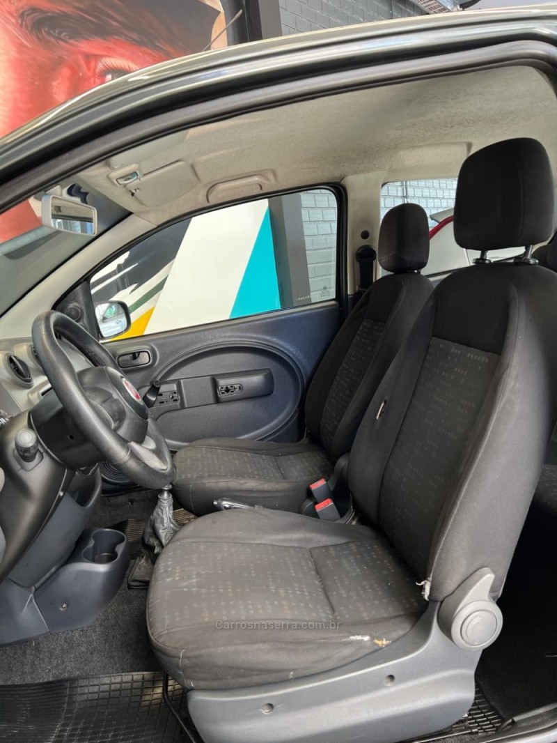 UNO 1.0 EVO VIVACE 8V FLEX 2P MANUAL - 2013 - NOVO HAMBURGO