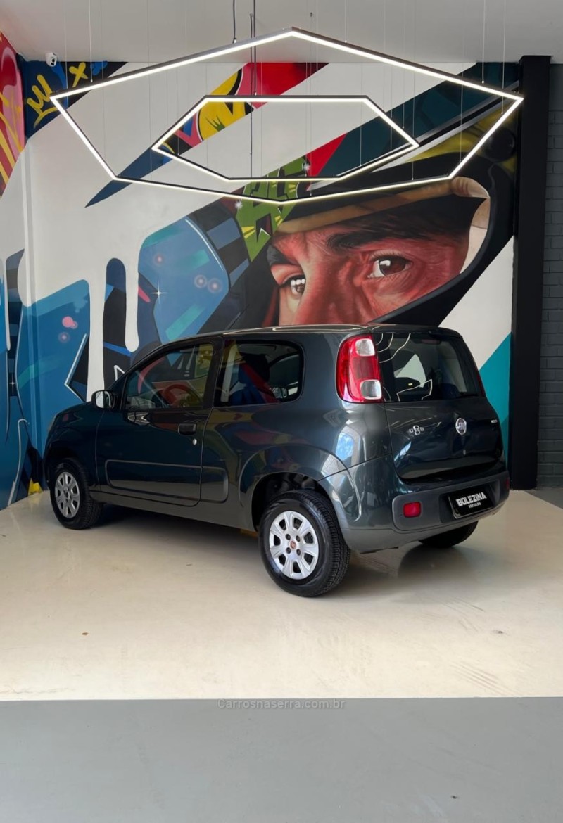 UNO 1.0 EVO VIVACE 8V FLEX 2P MANUAL - 2013 - NOVO HAMBURGO