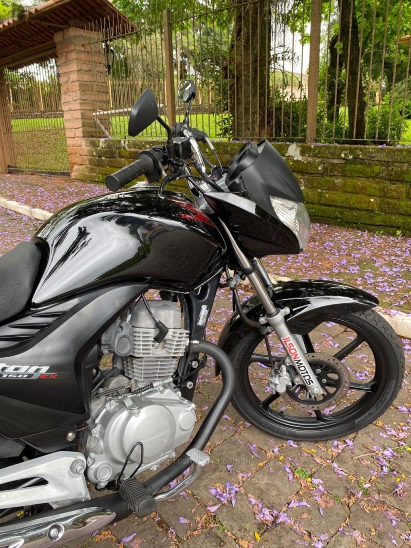 CG 150 TITAN EX - 2012 - LAJEADO