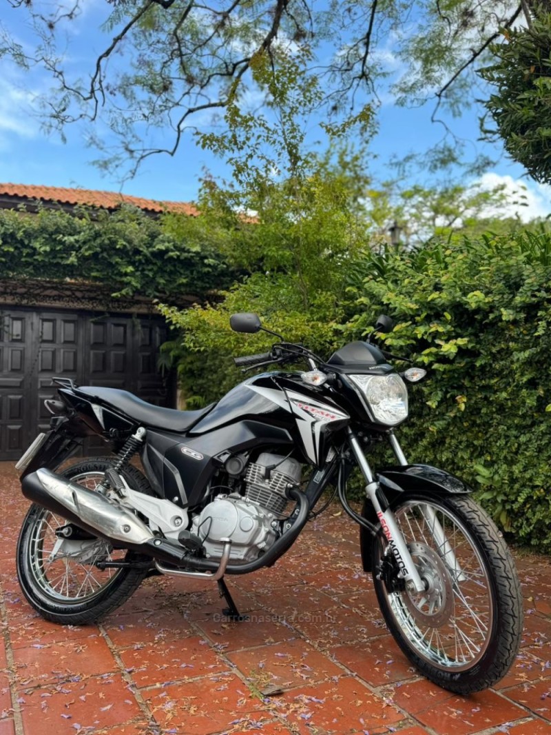 CG 150 TITAN ESD - 2015 - LAJEADO