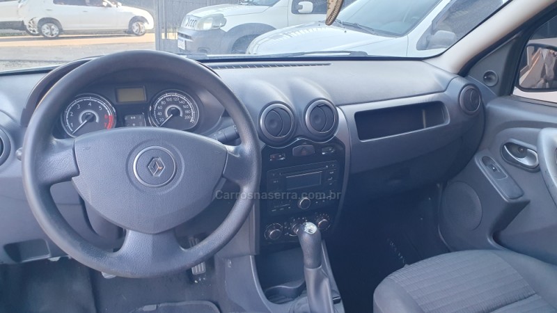 SANDERO 1.0 EXPRESSION 16V FLEX 4P MANUAL - 2012 - CAXIAS DO SUL