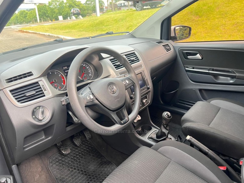 FOX 1.6 CONNECT 8V FLEX 4P MANUAL - 2019 - NOVA PETRóPOLIS