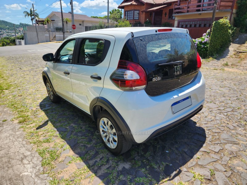 MOBI 1.0 8V EVO FLEX LIKE. MANUAL - 2023 - MONTENEGRO