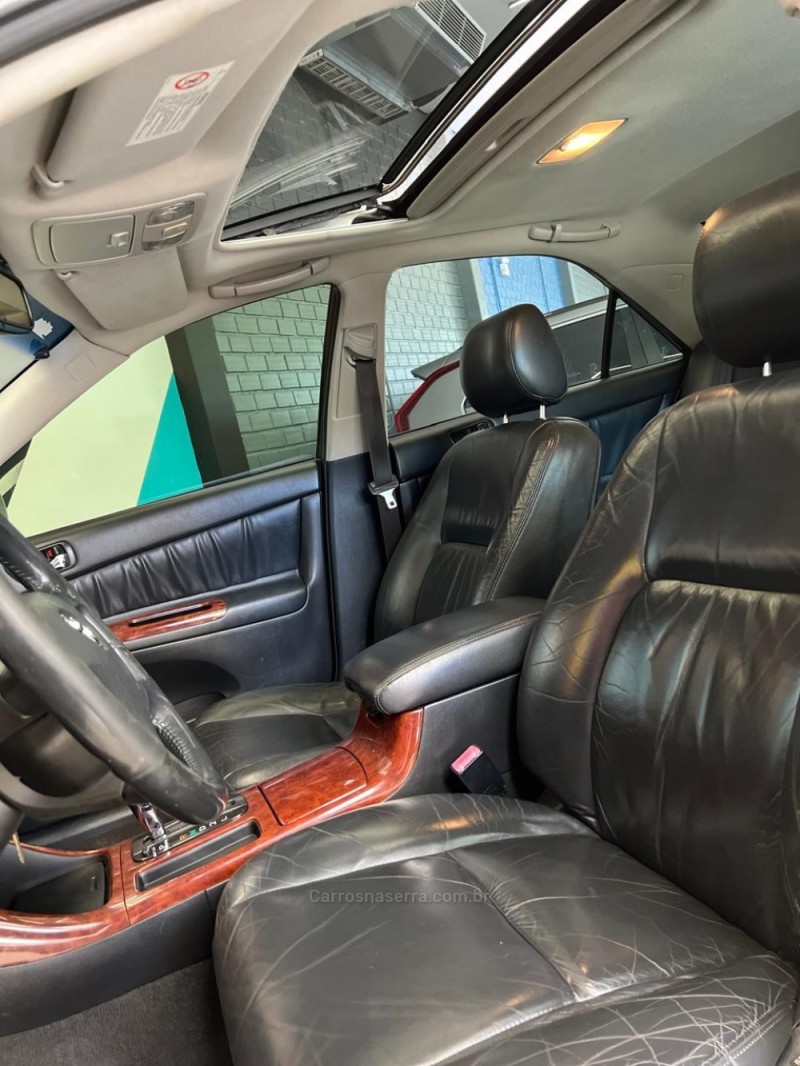 CAMRY 3.0 XLE V6 24V GASOLINA 4P AUTOMÁTICO - 2004 - NOVO HAMBURGO