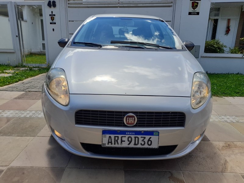 PUNTO 1.4 8V FLEX 4P MANUAL - 2009 - FARROUPILHA