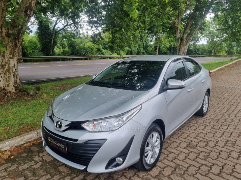 yaris 1.5 16v flex sedan xl plus tech multidrive3 2019 dois irmaos