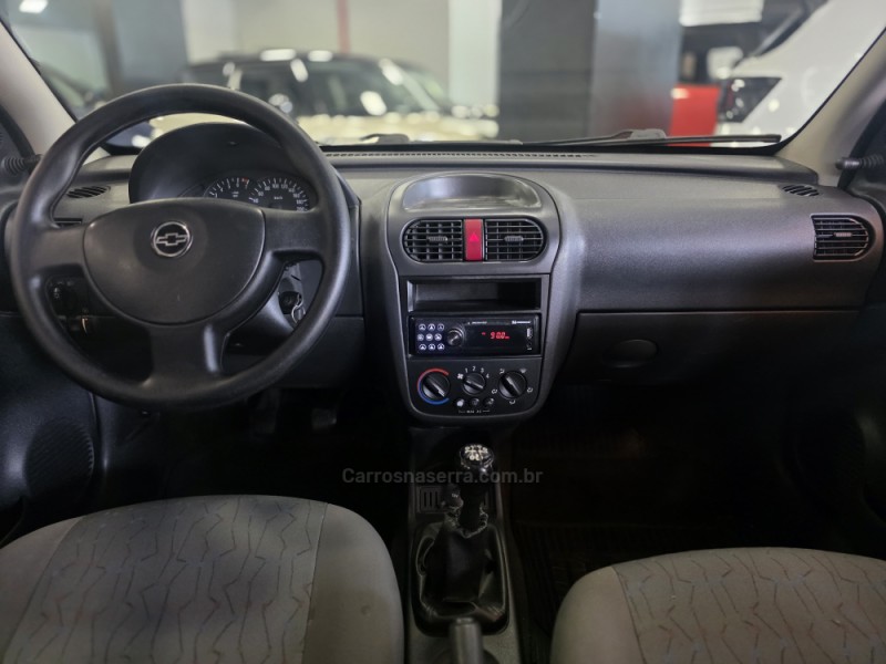 CORSA 1.0 MPFI MAXX 8V GASOLINA 4P MANUAL - 2006 - CAXIAS DO SUL