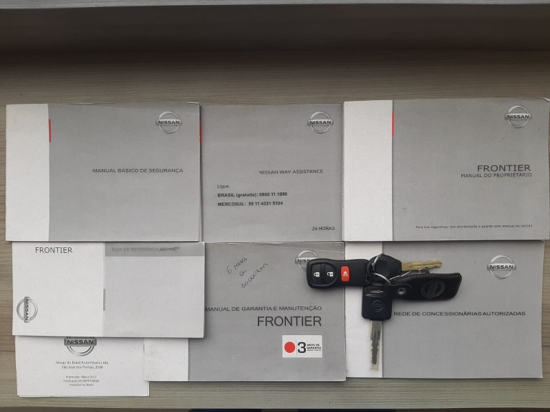 FRONTIER 2.5 LE ATTACK 4X4 CD TURBO ELETRONIC DIESEL 4P AUTOMÁTICO - 2013 - CAXIAS DO SUL