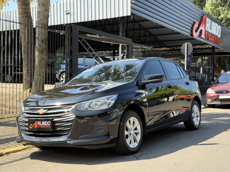 ONIX 1.0 MPFI LT 8V FLEX 4P MANUAL - 2022 - PAROBé