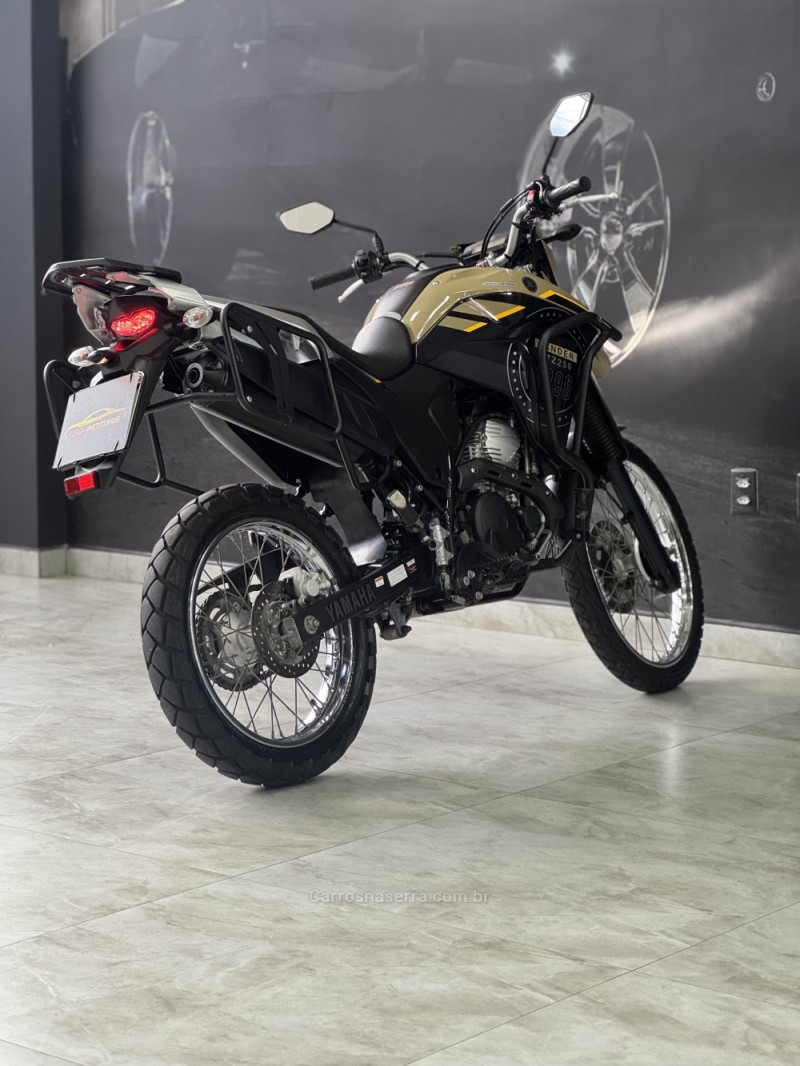 XTZ 250 LANDER - 2023 - CAXIAS DO SUL