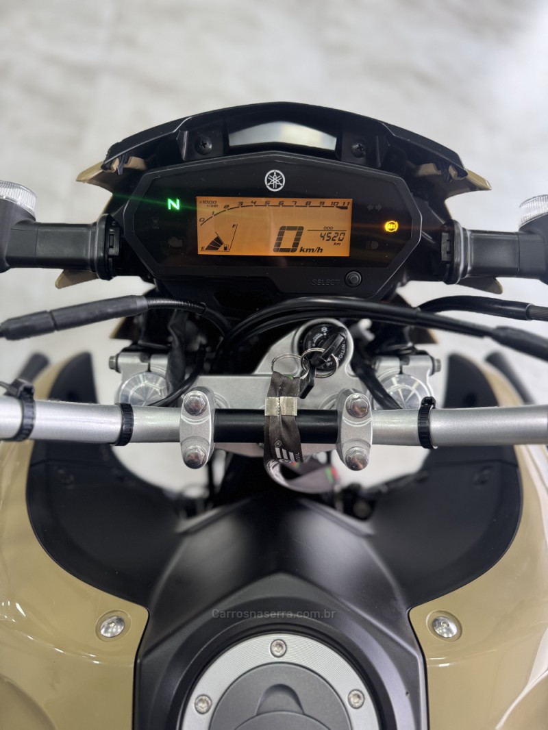 XTZ 250 LANDER - 2023 - CAXIAS DO SUL