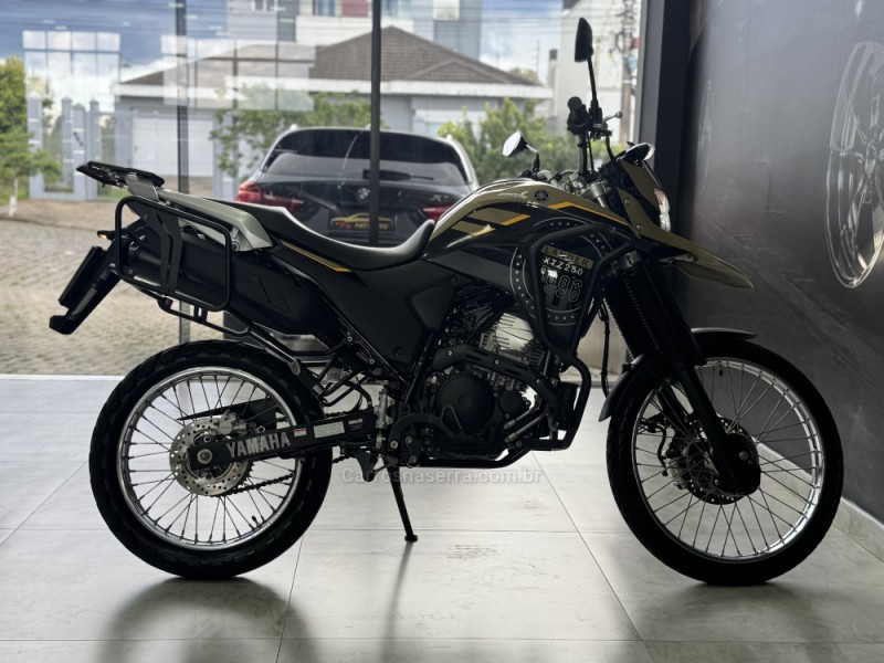 XTZ 250 LANDER - 2023 - CAXIAS DO SUL
