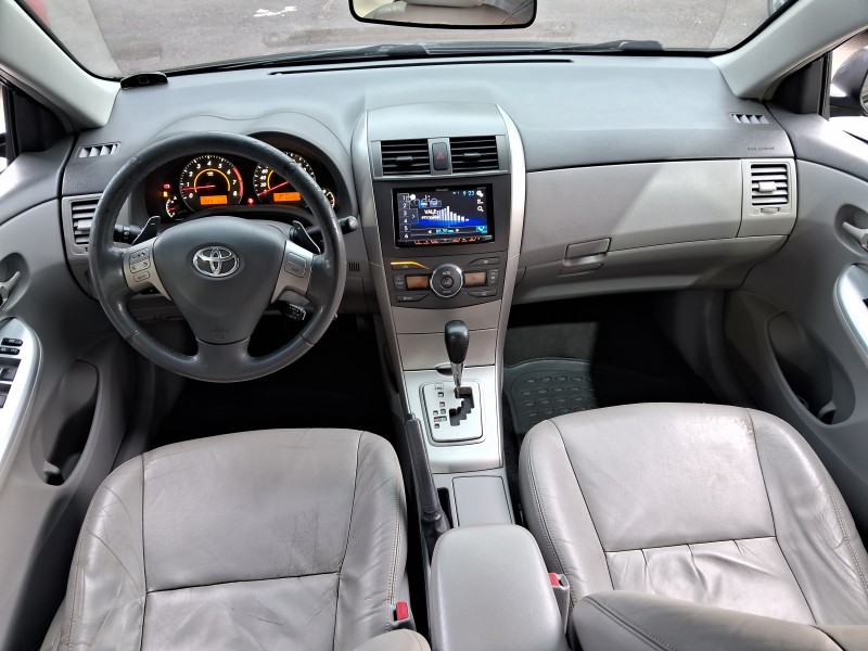 COROLLA 2.0 XEI 16V FLEX 4P AUTOMÁTICO - 2011 - SãO SEBASTIãO DO CAí