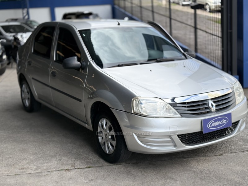 LOGAN 1.0 AUTHENTIQUE PLUS 16V FLEX 4P MANUAL - 2011 - CAXIAS DO SUL