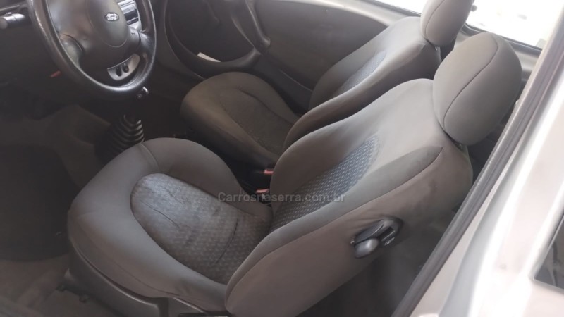 KA  - 2004 - CAXIAS DO SUL