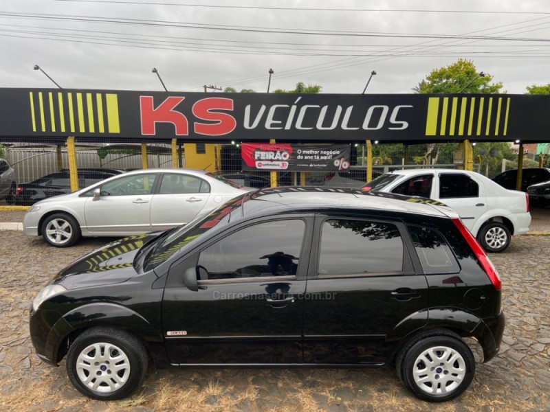 FIESTA 1.0 MPI CLASS 8V FLEX 4P MANUAL - 2008 - DOIS IRMãOS