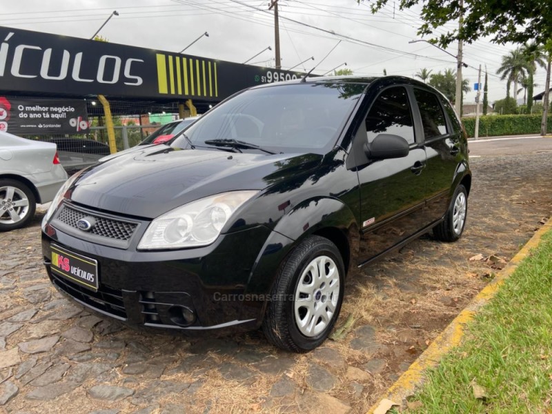 FIESTA 1.0 MPI CLASS 8V FLEX 4P MANUAL - 2008 - DOIS IRMãOS