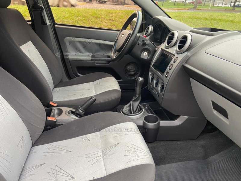 FIESTA 1.0 MPI CLASS 8V FLEX 4P MANUAL - 2008 - DOIS IRMãOS