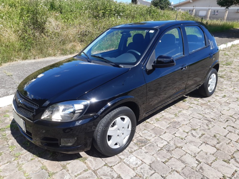 CELTA 1.0 MPFI LT 8V FLEX 4P MANUAL