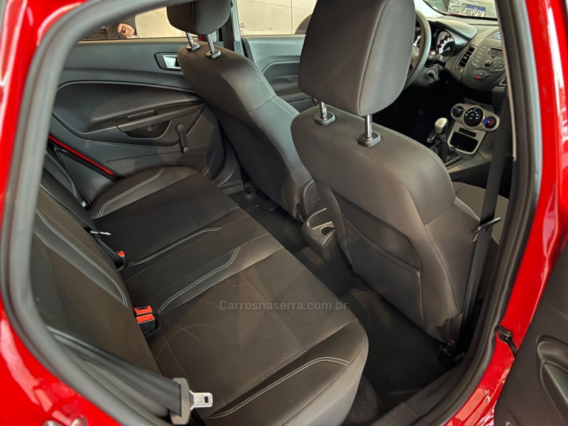 FIESTA 1.6 SE HATCH 16V FLEX 4P MANUAL - 2017 - CAXIAS DO SUL