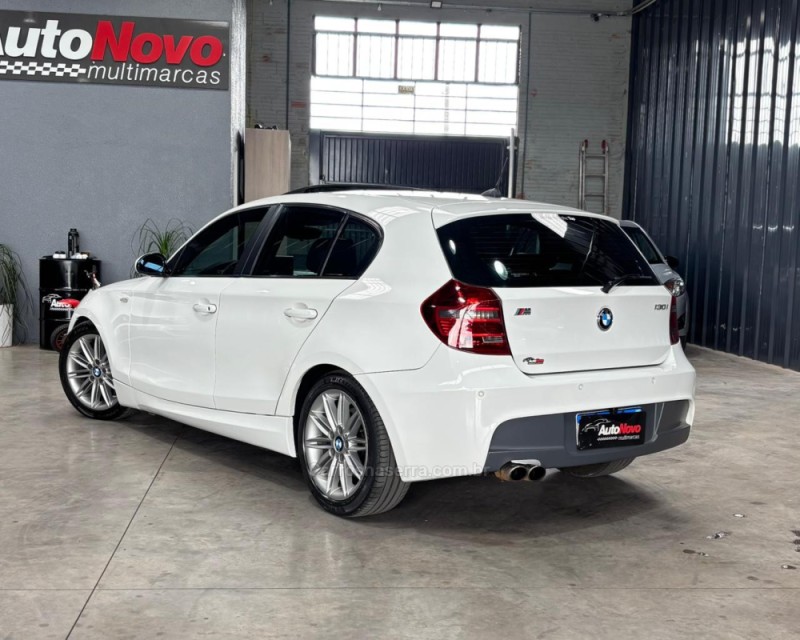130I 3.0 SPORT HATCH 24V GASOLINA 4P AUTOMÁTICO - 2009 - VACARIA