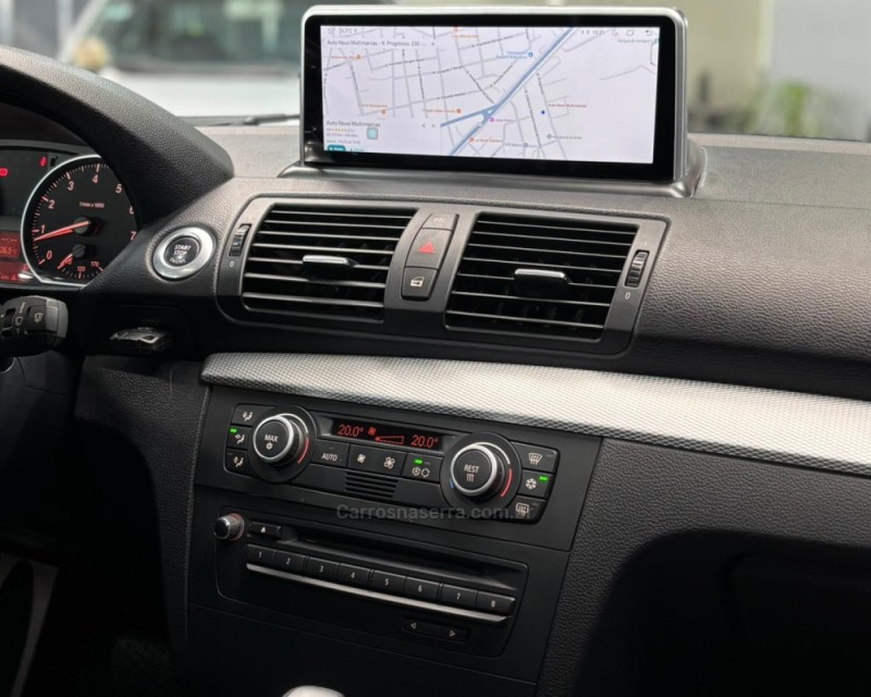 130I 3.0 SPORT HATCH 24V GASOLINA 4P AUTOMÁTICO - 2009 - VACARIA