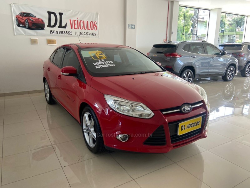 FOCUS 2.0 SE PLUS SEDAN 16V FLEX 4P AUTOMÁTICO - 2015 - NOVA BASSANO
