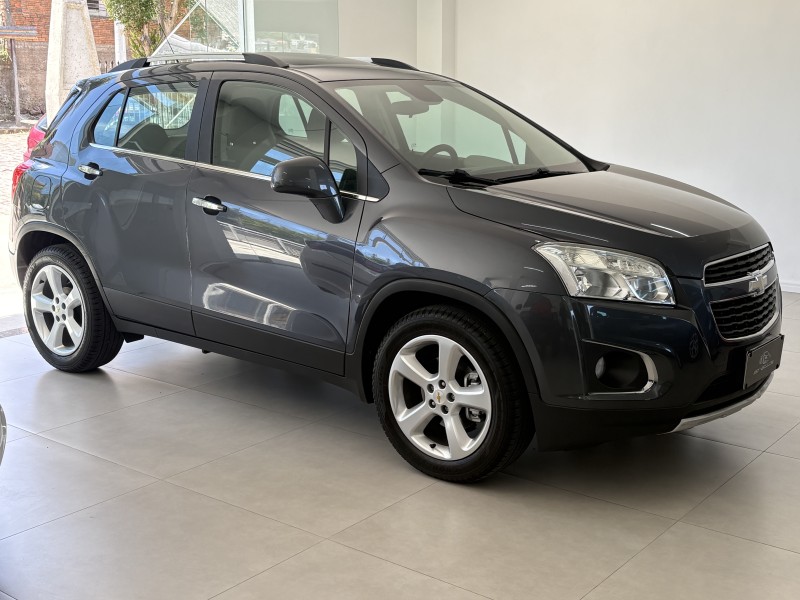 TRACKER 1.8 MPFI LTZ 4X2 16V FLEX 4P AUTOMÁTICO - 2014 - BENTO GONçALVES