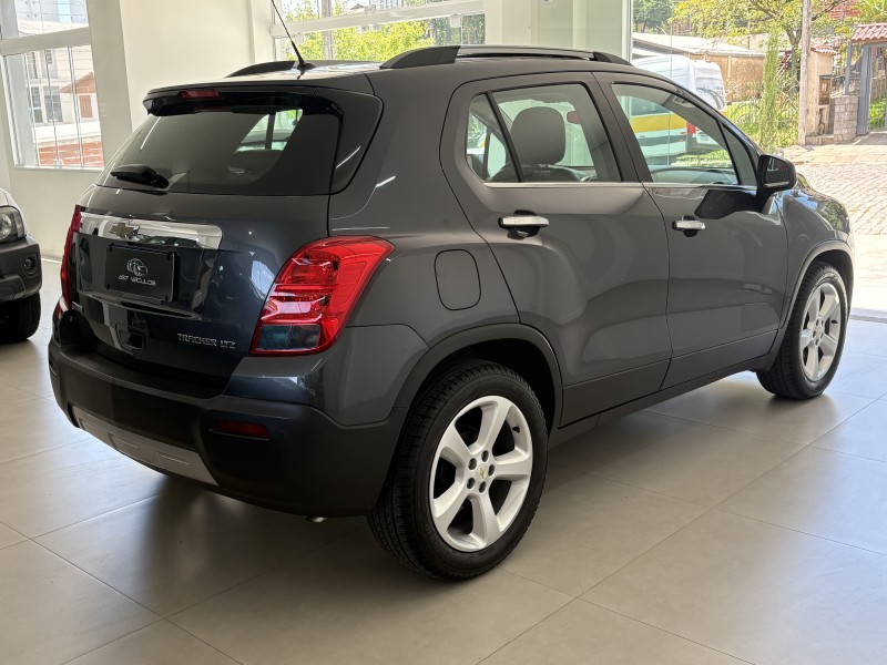 TRACKER 1.8 MPFI LTZ 4X2 16V FLEX 4P AUTOMÁTICO - 2014 - BENTO GONçALVES