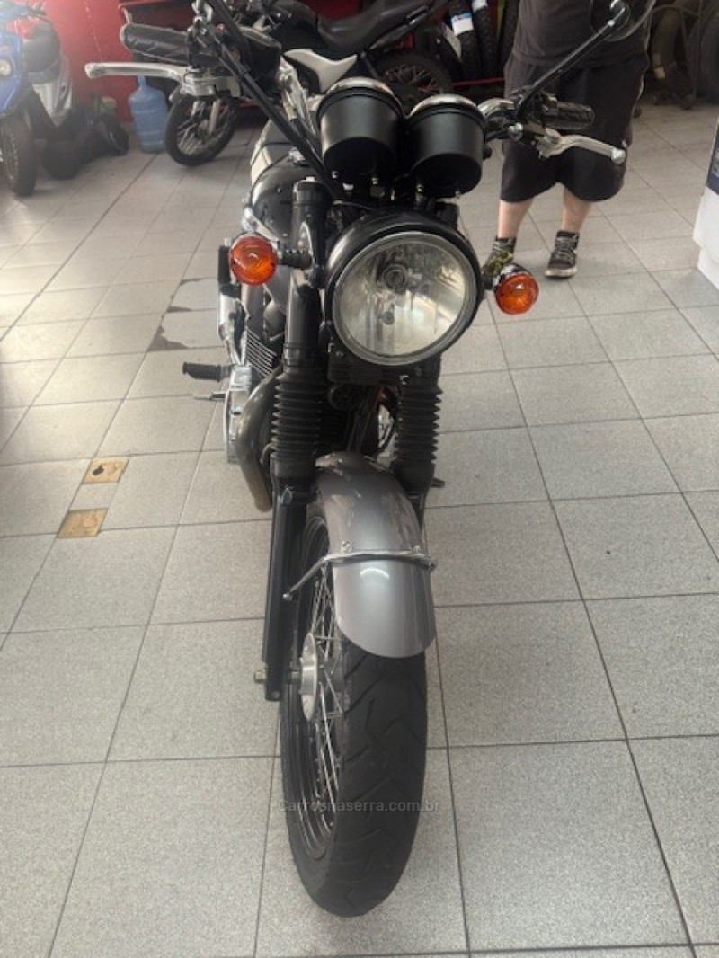 BONNEVILLE T 100 865  - 2013 - GARIBALDI