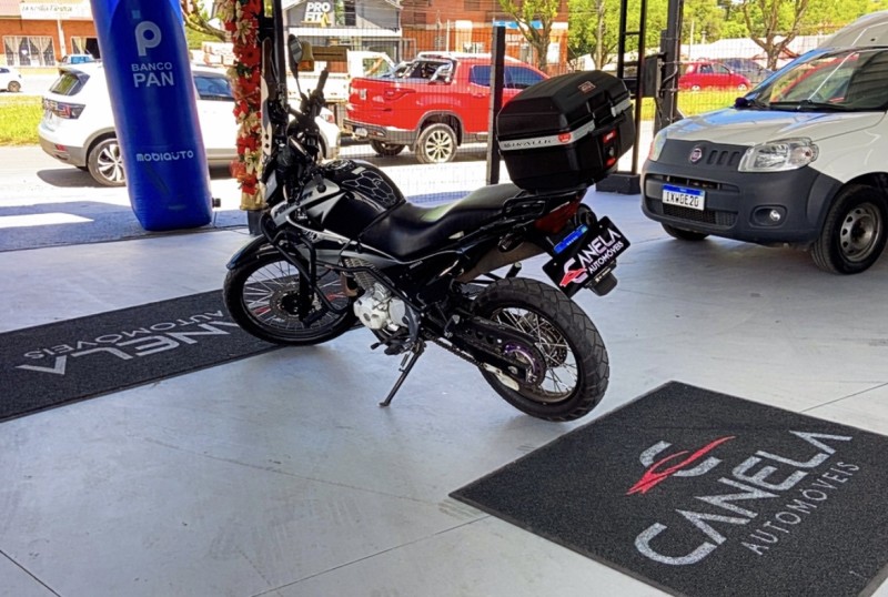 NX4 FALCON  - 2005 - CANELA