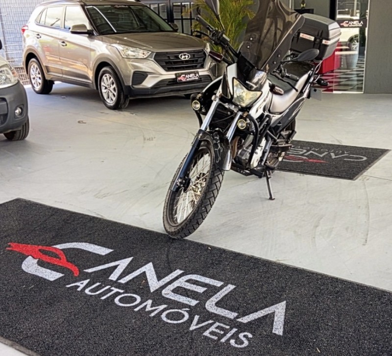 nx4 falcon  2005 canela