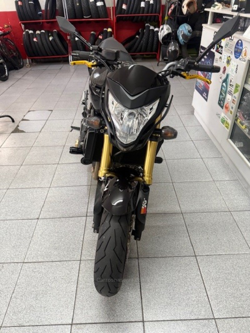 CB 600F HORNET - 2013 - GARIBALDI