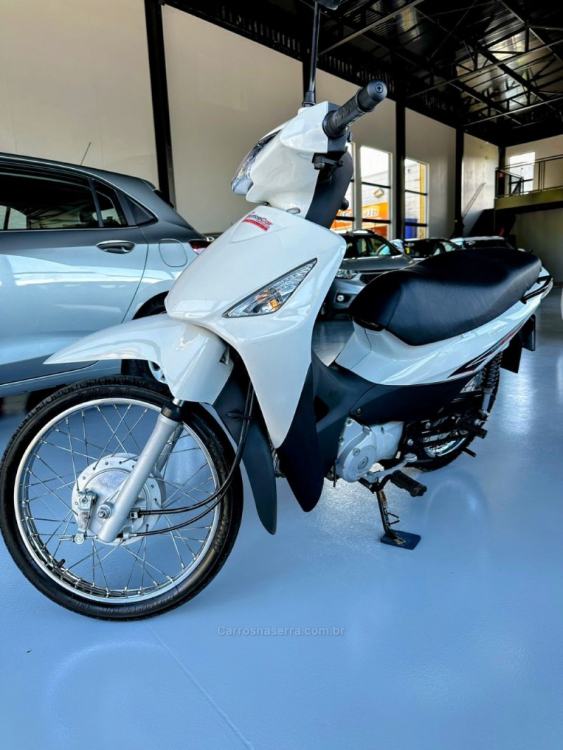 BIZ 125 ES - 2007 - TRêS COROAS