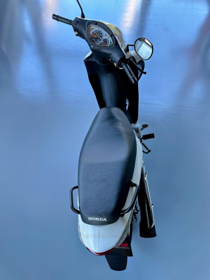 BIZ 125 ES - 2007 - TRêS COROAS