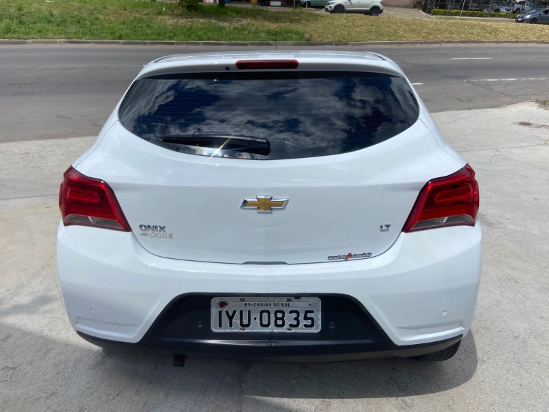 ONIX 1.0 MPFI LT 8V FLEX 4P MANUAL - 2019 - CAXIAS DO SUL