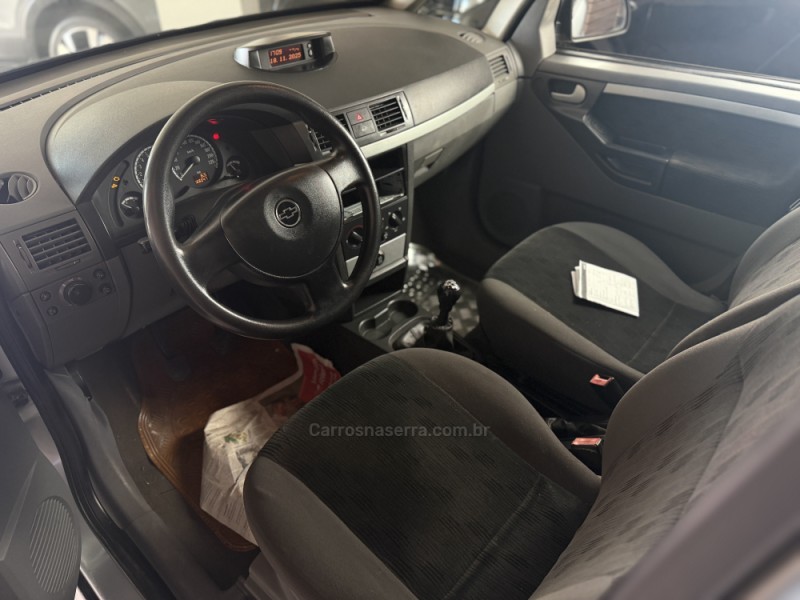 MERIVA 1.8 MPFI MAXX 8V FLEX 4P MANUAL - 2006 - GUAPORé