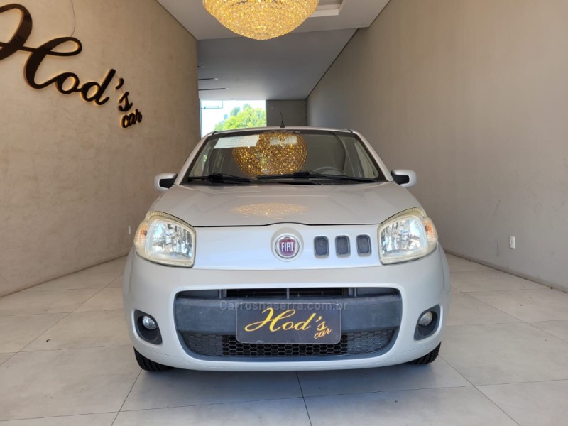 UNO 1.0 VIVACE 8V FLEX 4P MANUAL - 2012 - CANELA