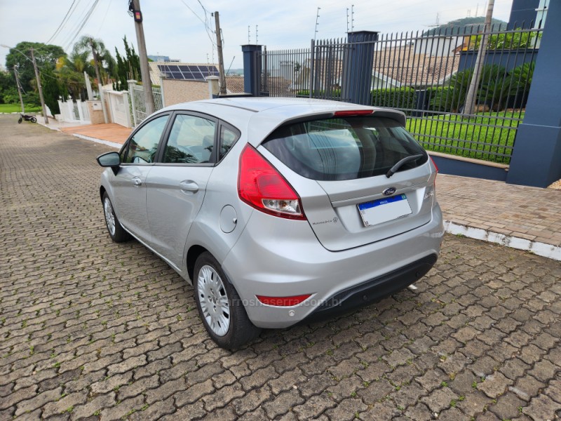 FIESTA 1.6 SE HATCH 16V FLEX 4P MANUAL - 2019 - MONTENEGRO