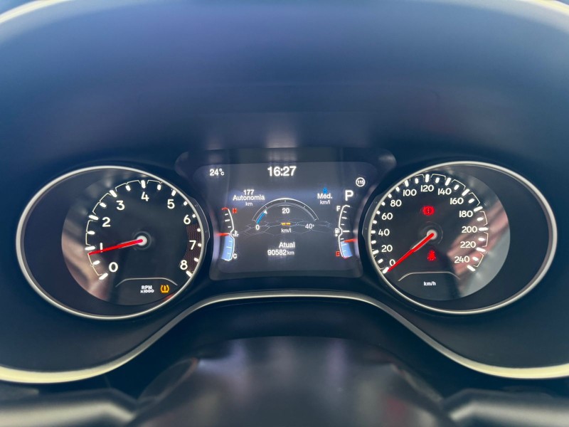 COMPASS 2.0 16V FLEX LIMITED AUTOMÁTICO - 2017 - CAXIAS DO SUL