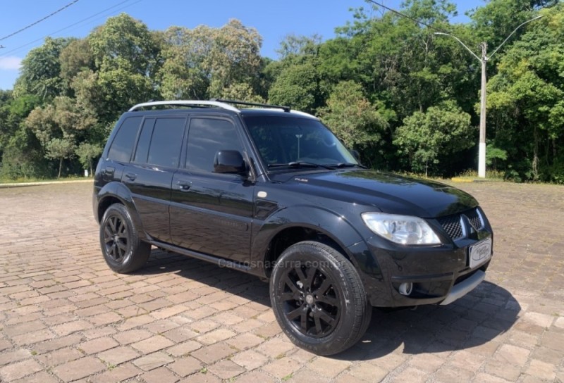 pajero tr4 2.0 4x4 16v 140cv flex 4p automatico 2010 guapore