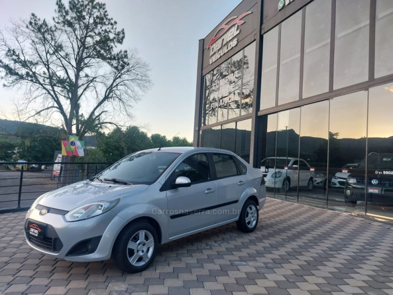 FIESTA 1.6 MPI SEDAN 8V FLEX 4P MANUAL