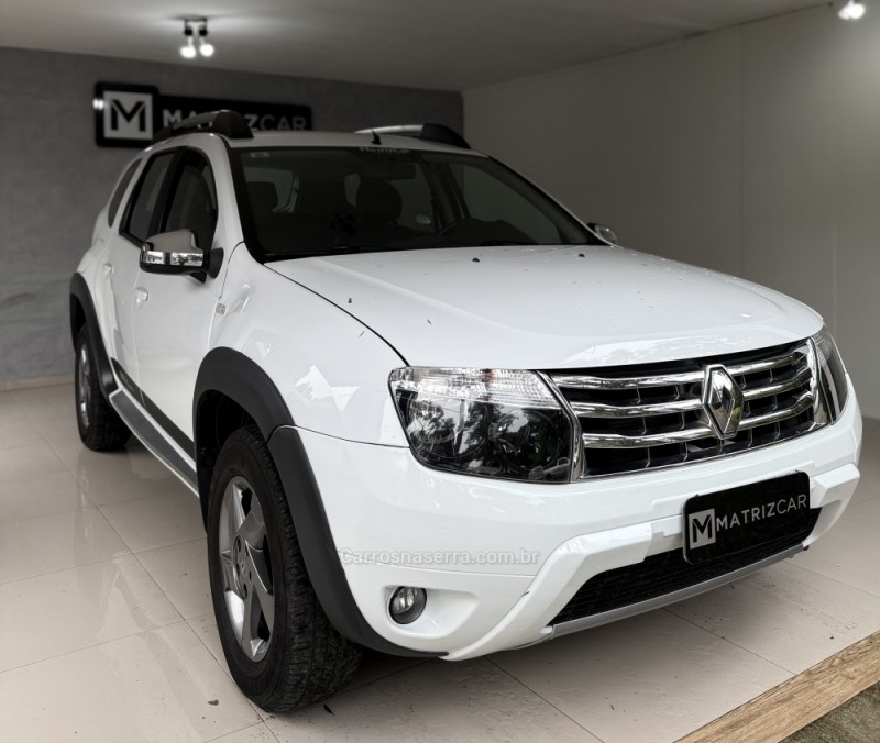 DUSTER 2.0 DYNAMIQUE 4X2 16V FLEX 4P AUTOMÁTICO - 2013 - CANELA