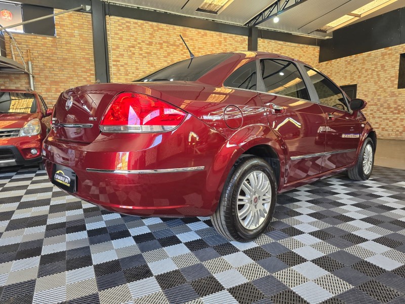 LINEA 1.9 MPI HLX 16V FLEX 4P MANUAL - 2010 - FARROUPILHA