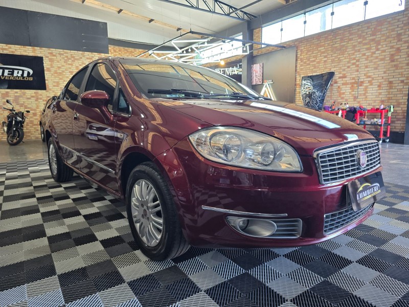 LINEA 1.9 MPI HLX 16V FLEX 4P MANUAL - 2010 - FARROUPILHA